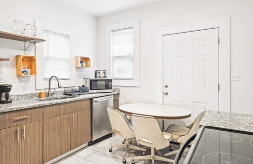 Detroit Cottage | Spacious 4BR Getaway: Perfect for Family & Friends