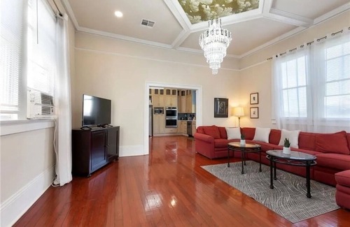 Milan Apartment | Spacious 4BR Retreat · Comfort & Style Unit 2