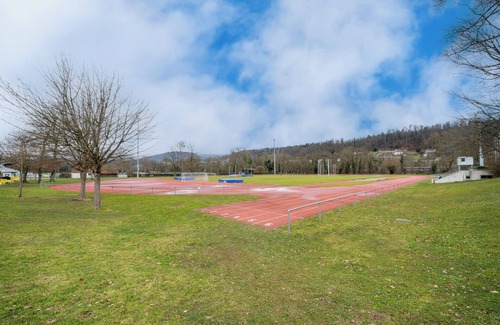 Aarau House | Spacious 5-bedroom house in superb 5 min Aarau with WiFi