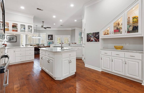 Wellborn House | Spacious 5-bedroom house with pool, fenced yard for pets, in College Station