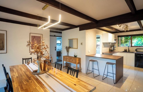 Armidale House | Spacious 5 bedroom Country Home