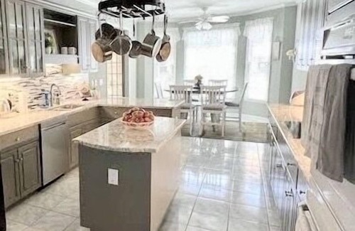 Evans House | Spacious 5-Bedroom Ranch Home for Augusta Masters Rental