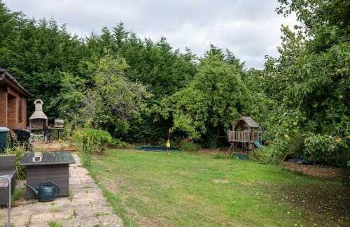 Malvern Wells House | Spacious 5BR Home in Redditch