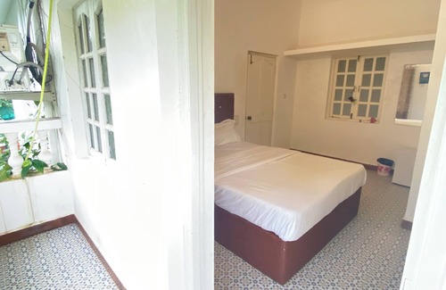 Morjim Hotel | Spacious 6-bedroom beach house in Morjim beach with WiFi, AC, & kitchen sea view