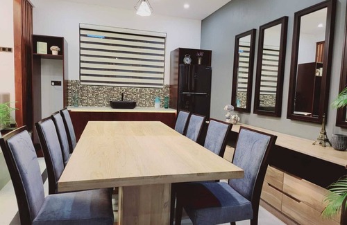 Galle Villa | Spacious 7-bedroom villa with WiFi, AC in peaceful Galle