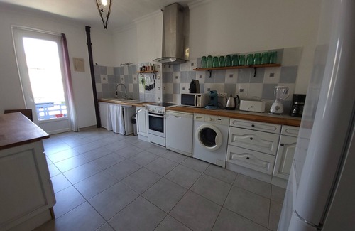 Saint-Ambroix Apartment | Spacious and brigth apartment in the city center