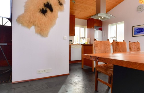 Grenivik House | Spacious and comfortable house at the shore