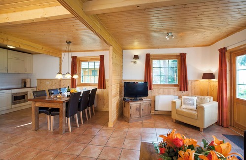Municipality of Soest House | Spacious and comfortable group home in forest with private parking