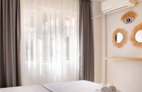 Camlık Mahallesi Apartment | Spacious and Furnished Flat Next to Beach in Didim