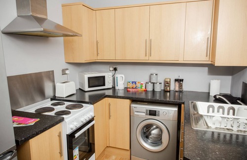 Dumbarton Apartment | Spacious and Traditional Home in Dumbartonshire