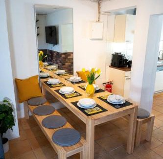 Uhlenhorst Apartment | Spacious Apartment in urban location