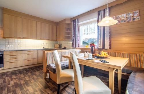 Tobadill Apartment | Spacious apartment on the edge of the forest