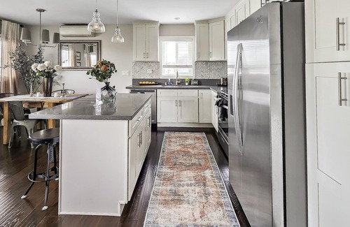 Washington Culver Apartment | Spacious Apartment Near Venice and Sony Studios