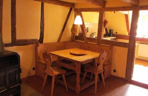Hohnebostel House | Spacious Apartment with Garden