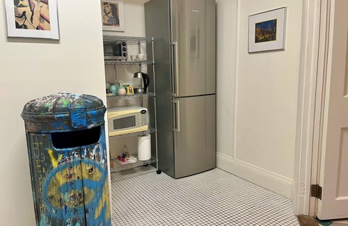 Hopewell Condo | Spacious, artist-designed apartment in 1890s chocolate factory. DOG FRIENDLY!