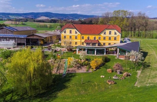 Sarling Apartment | Spacious, brand new vacation apartment on a family farm