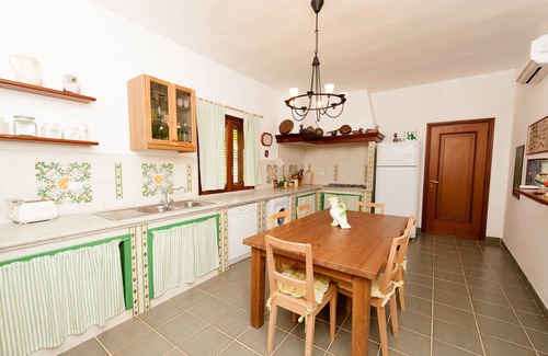Mazara del Vallo Villa | Spacious child-friendly villa with private pool near the sea