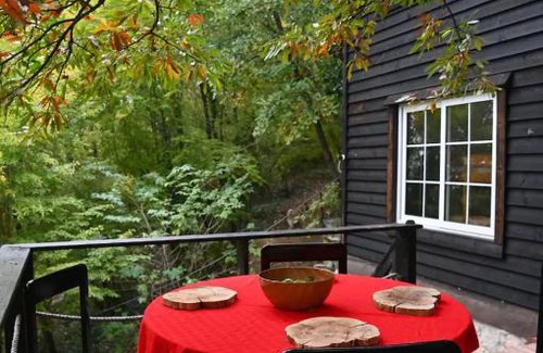 Berzhite Villa | Spacious cottage with great views