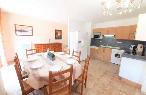 Saint-Lary-Soulan Apartment | Spacious Duplex, East-Facing Terrace, 8 Sleeps, WiFi, Parking, Close to Amenities in Saint-Lary-Soulan