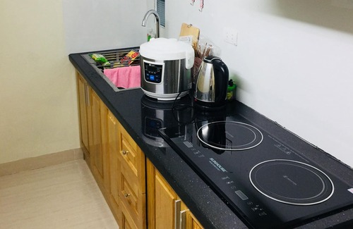 Hoan Kiem Apartment | Spacious, fully equipped studio apartment, central Hanoi