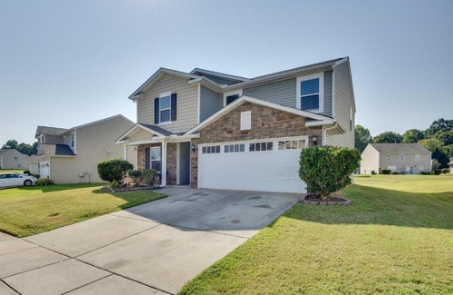 Gastonia House | Spacious Gastonia Home with Pool Access!