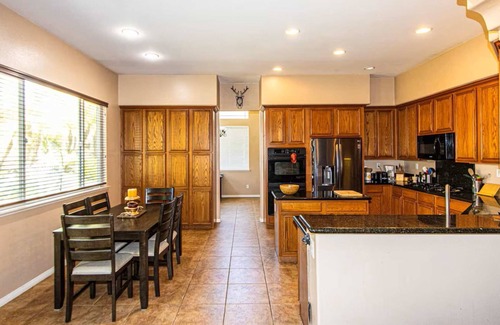Yucaipa House | Spacious Golf Course Retreat - w/Modern Kitchen