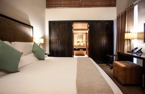 Maseru Hotel | Spacious Good-Value Accommodation in Lesotho! Onsite Pool & Spa, FREE Parking