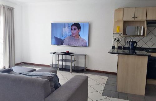 Hatfield Apartment | Spacious Hatfield Apartment