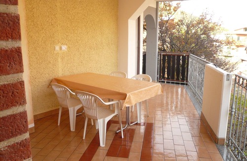 La Caletta Apartment | Spacious holiday apartment in La Caletta, a few minutes from the beach
