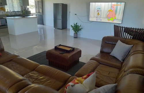 Sigatoka House | Spacious Holiday Home, Coral Coast Sigatoka.