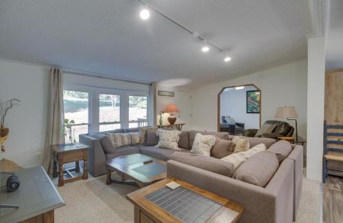 Nellysford House | Spacious Home 10 Miles to Wintergreen Resort!