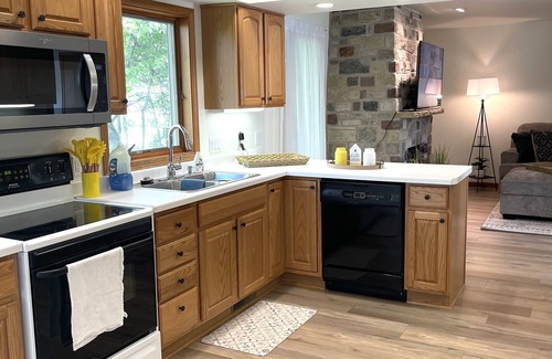 Fond du Lac House | Spacious home: Lake Winnebago, fishing, kayaking