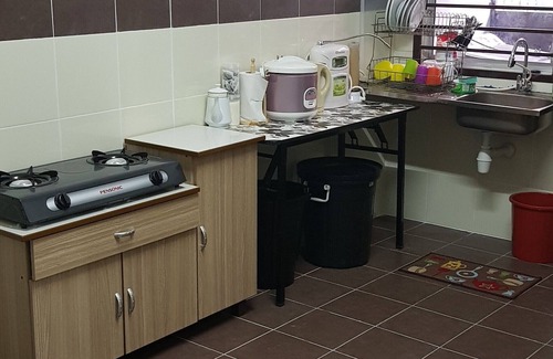 Sepang House | Spacious home near KLIA & Sepang Circuit