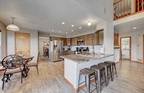 Northeast Colorado Springs House | Spacious home w/Mountain Views! Near Dining, Shops, Park, & Rec Center w/Pool.