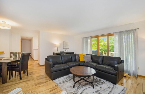Bay Harbor House | Spacious home with fireplace, full kitchen, central AC, & washer/dryer