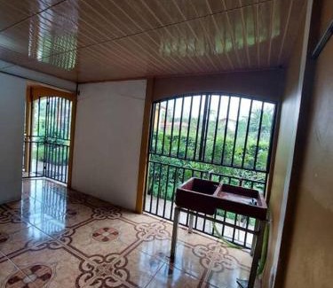 Bijagua House | Spacious house, green areas, close to Río Celeste, Toucans House