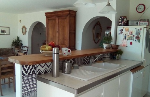 Valflaunes House | Spacious house with pool in Valflaunès 34270