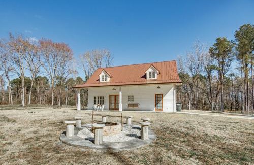 Lexington House | Spacious Lexington Home with Fire Pit Hunt and Fish!