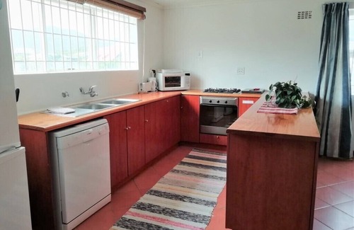 Pringle Bay House | Spacious, Light and Ideally Located -100 m to Beach,1h to Cape Town,South Africa