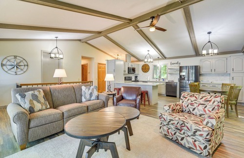 Luck Cabin | Spacious Luxury Cabin w/Deck & Dock on Bone Lake