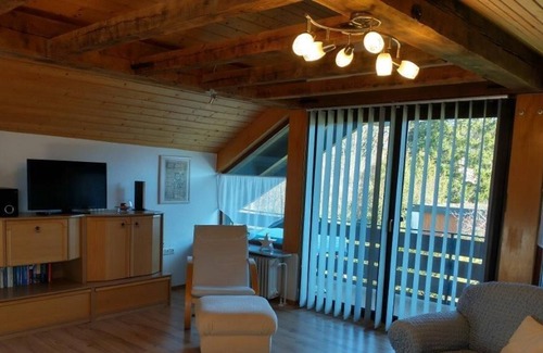 Spaichingen Condo | Spacious, modern apartment with balcony