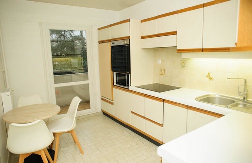 Montaigut Apartment | Spacious, modern T3, near metro and RER station