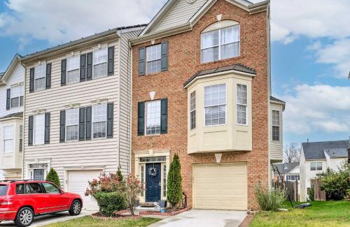 Odenton House | Spacious Odenton Townhome 21 Mi to Baltimore