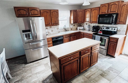 Ogallala House | Spacious Ogallala Home! 12 min to Lake McConaughy, Hunting Retreat, Dog Friendly