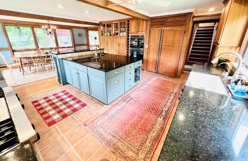 Stratton and Bromley Ski Areas House | Spacious + Private Ski Lodge on 20+ Acres - 10 min to Stratton, 5 min to Bromley
