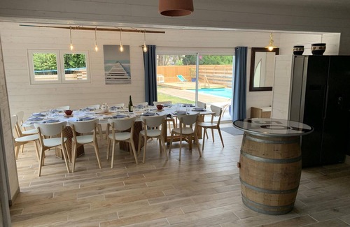 Jullouville Cottage | Spacious Retreat: Private Pool, Spa, Baby Equipment, near Jullouville Beach