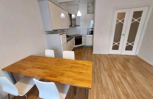 Kallio Apartment | Spacious studio by the sea 41 m2
