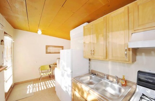 West Alameda Apartment | Spacious studio retreat in Santa Fe/5 miles to Plaza