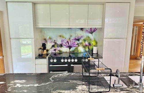 Ringwood House | Spacious Stylish Forest Escape | Kids Outdoor Play