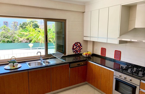 Tavira Apartment | Spacious, Stylish, Relaxing Apartment with Pool, Tavira Centre